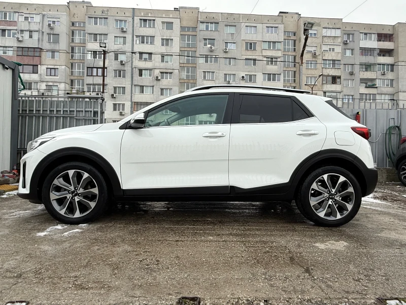 Kia Stonic 1.4i* АВТОМАТИК* ЕВРО* 6* * * , снимка 3 - Автомобили и джипове - 43337363