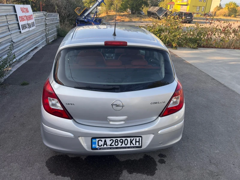 Opel Corsa D, снимка 4 - Автомобили и джипове - 47752025