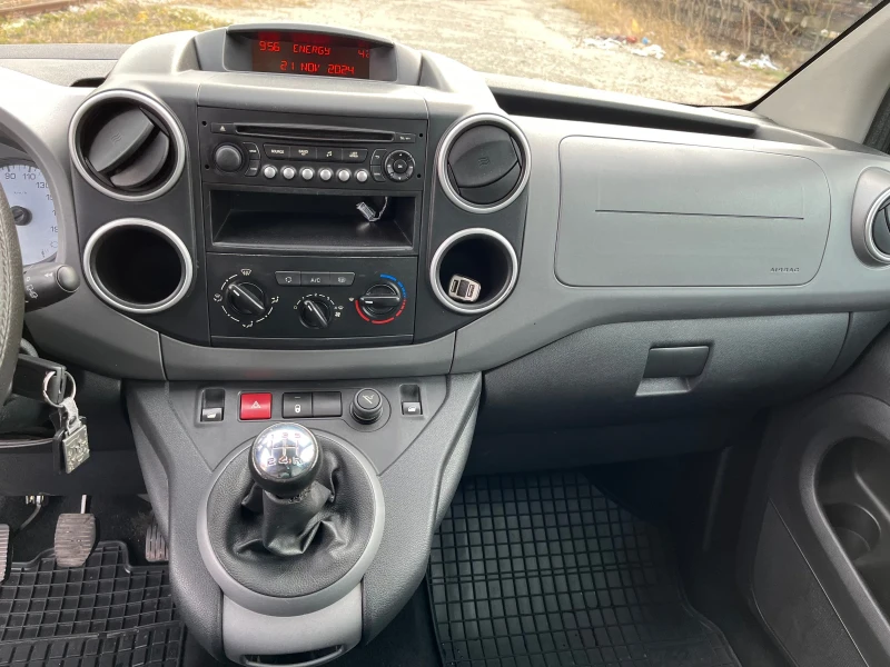 Citroen Berlingo 1.6 BLUE HDI 99kc, снимка 11 - Автомобили и джипове - 49200558