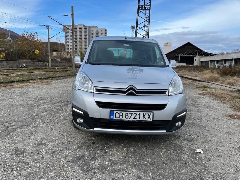 Citroen Berlingo 1.6 BLUE HDI 99kc, снимка 2 - Автомобили и джипове - 49200558