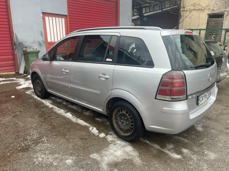 Opel Zafira 1.9 150к.с., снимка 3 - Автомобили и джипове - 49535379