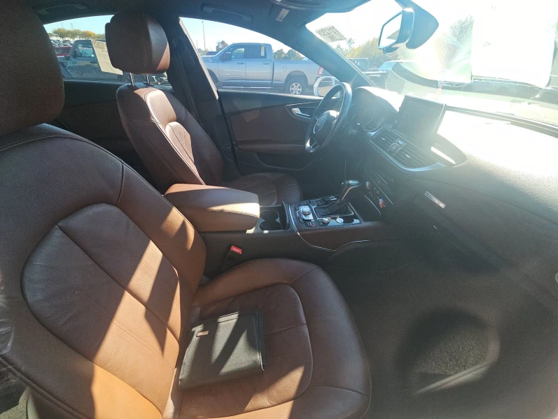 Audi A7 3.0T* PREMIUM* PLUS* MATRIX* BOSE* КЕЙЛЕС* LANE* A, снимка 14 - Автомобили и джипове - 52337184
