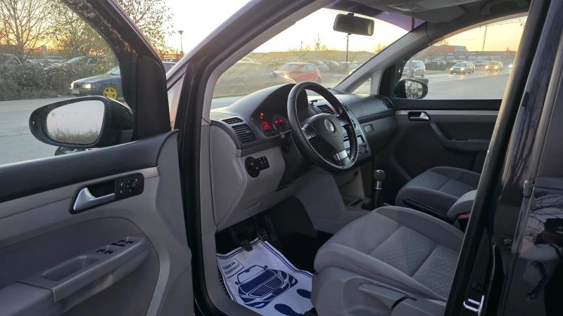 VW Touran КОЛЕДНА ПРОМОЦИЯ FACCE LIFT, снимка 6 - Автомобили и джипове - 52931455