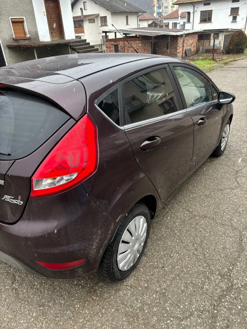 Ford Fiesta, снимка 3 - Автомобили и джипове - 53302188
