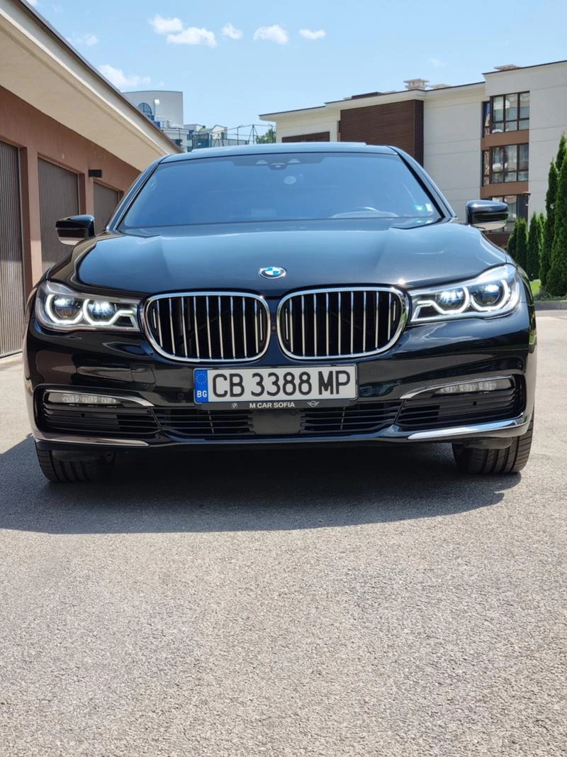 BMW 740 XDrive LASER, снимка 3 - Автомобили и джипове - 46995739