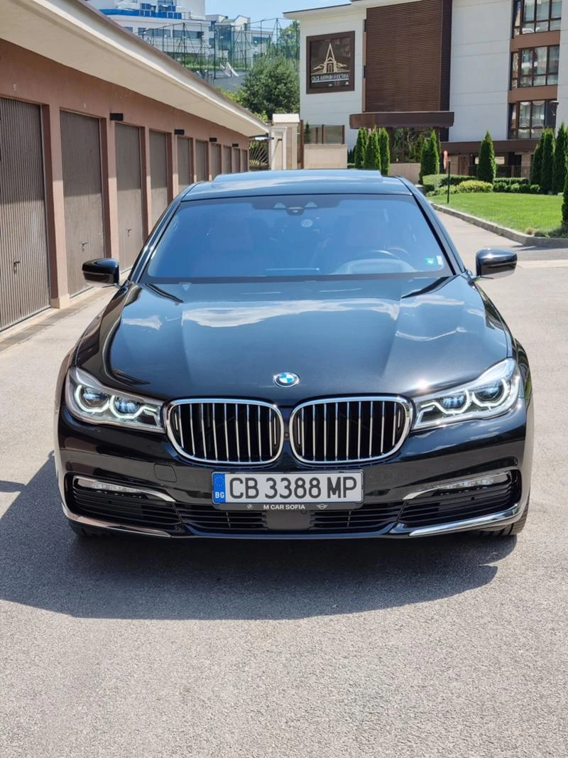 BMW 740 XDrive LASER, снимка 5 - Автомобили и джипове - 46995739