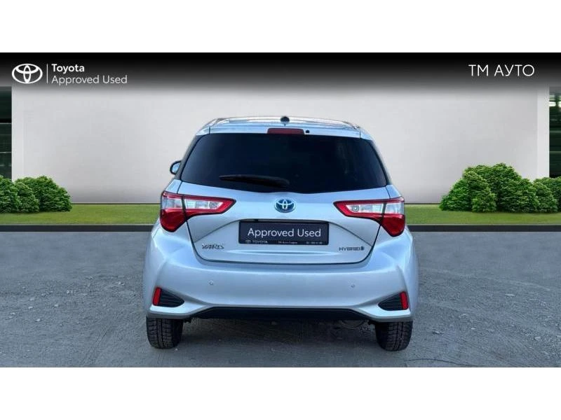Toyota Yaris 1.5 HSD LUNA PLUS, снимка 4 - Автомобили и джипове - 53123990