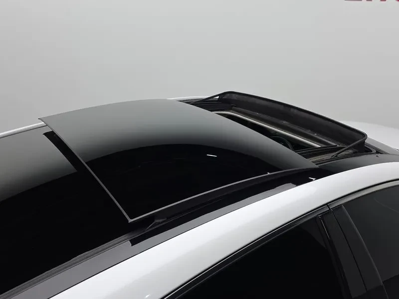 Hyundai Grandeur, снимка 16 - Автомобили и джипове - 54831967