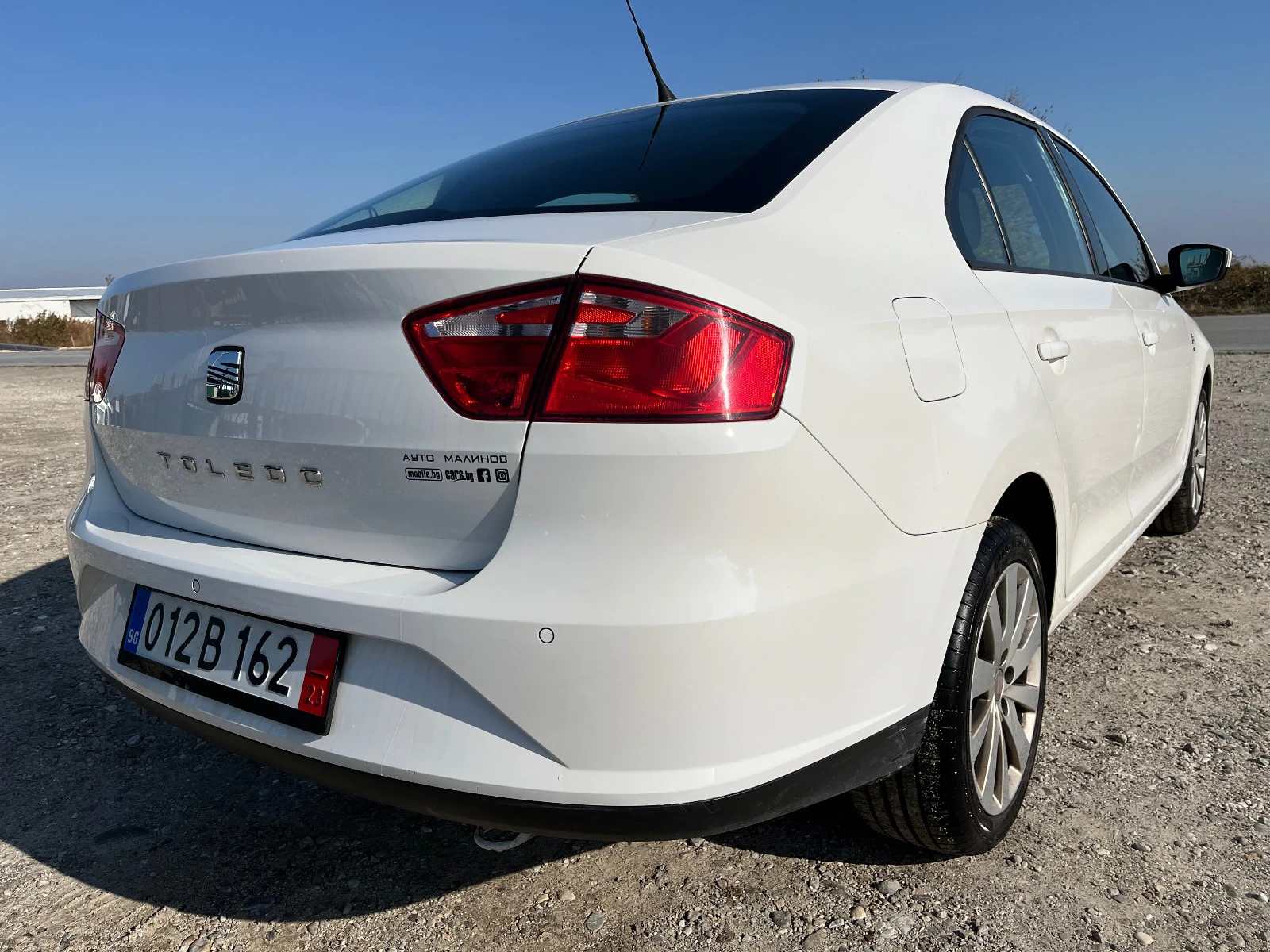 Skoda Rapid 1.6 TDI, 105 k.c евро 5 - изображение 4