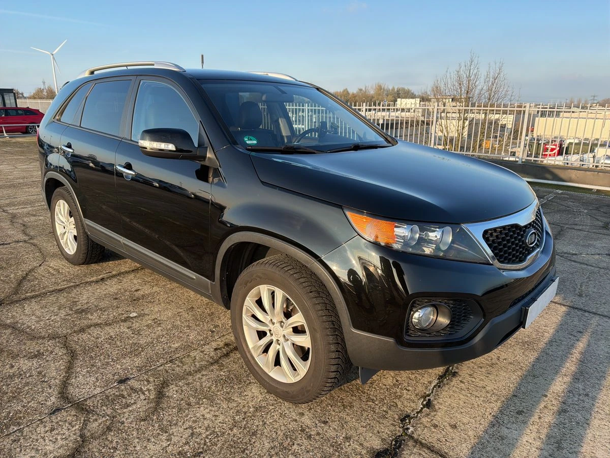 Kia Sorento 2.4* БЕНЗИН* РЪЧНИ* СКОРОСТИ* 2WD* * * , снимка 6 - Автомобили и джипове - 43337363