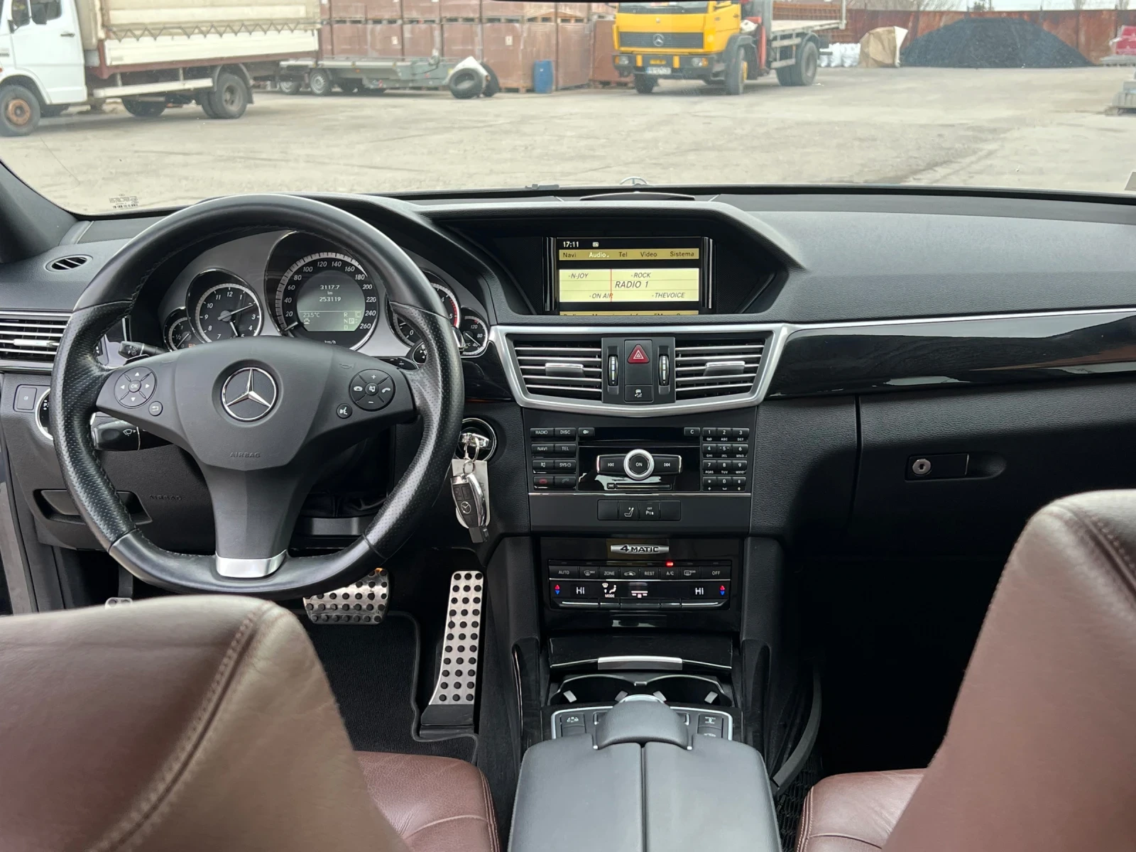 Mercedes-Benz E 350 Е350 AMG пакет - изображение 10
