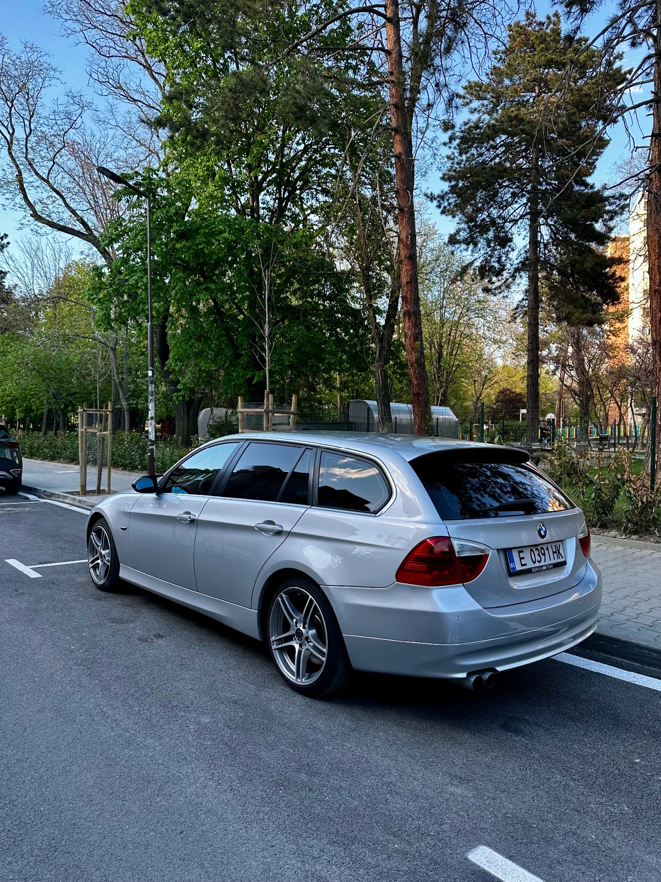 BMW 325  - изображение 7