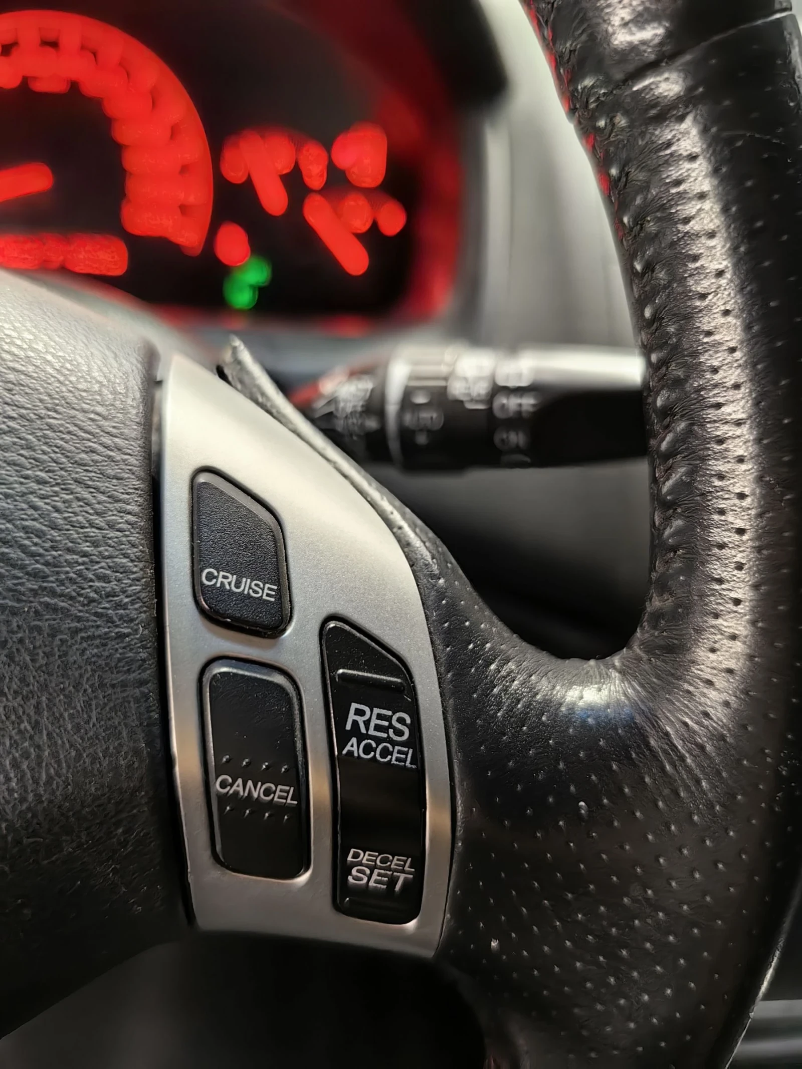 Honda Accord 2.4i* SWISS* ТЕМПОМАТ* КЛИМАТИК* 192к.с - изображение 10