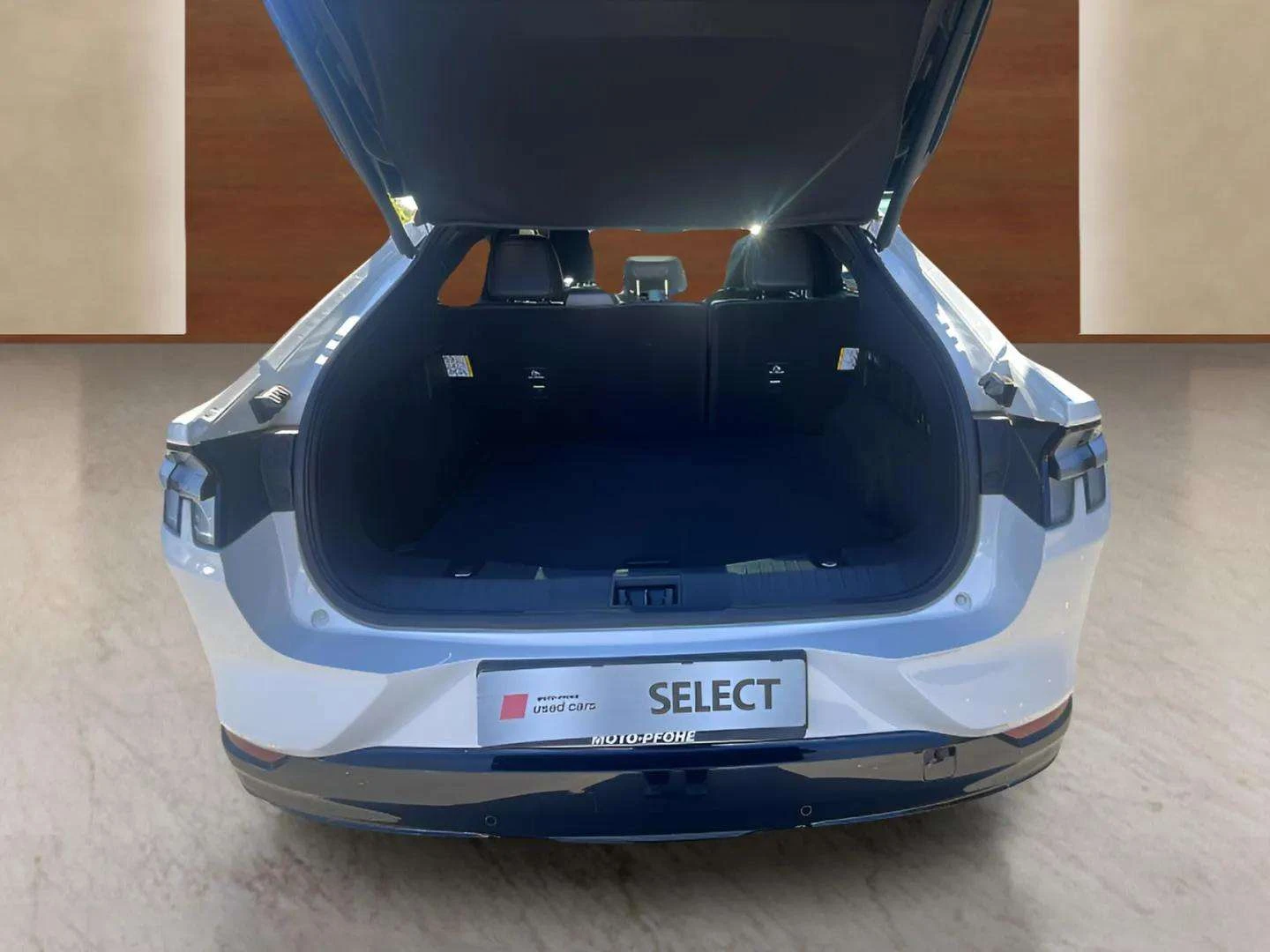 Ford Mustang Mach-E 98 kWh | Mobile.bg   12