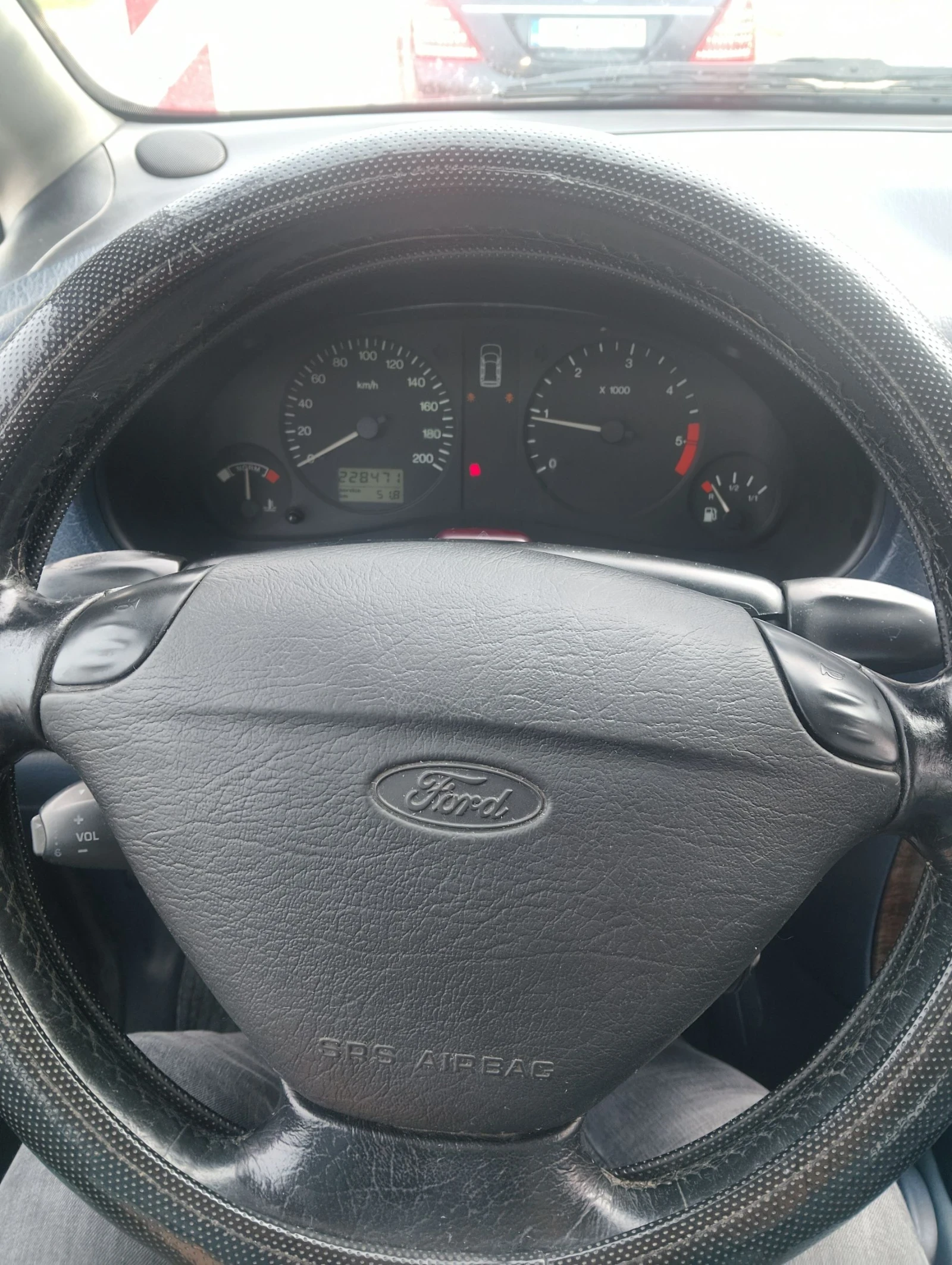 Ford Galaxy  - изображение 7