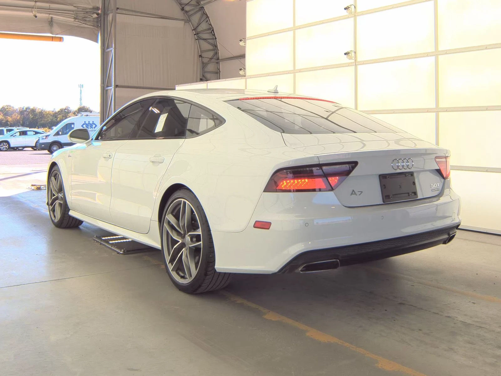 Audi A7 3.0T* PREMIUM* PLUS* MATRIX* BOSE* * LANE* A | Mobile.bg   4