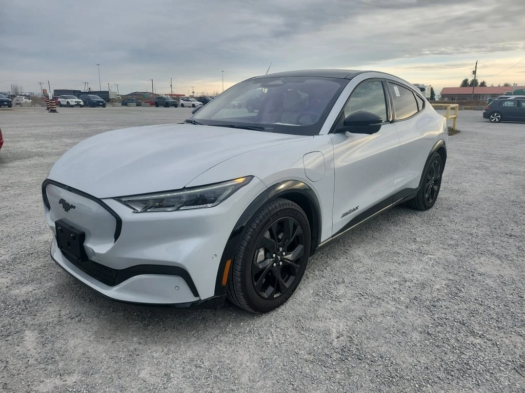 Ford Mustang Mach-E * PREMIUM * CARFAX *    | Mobile.bg   1