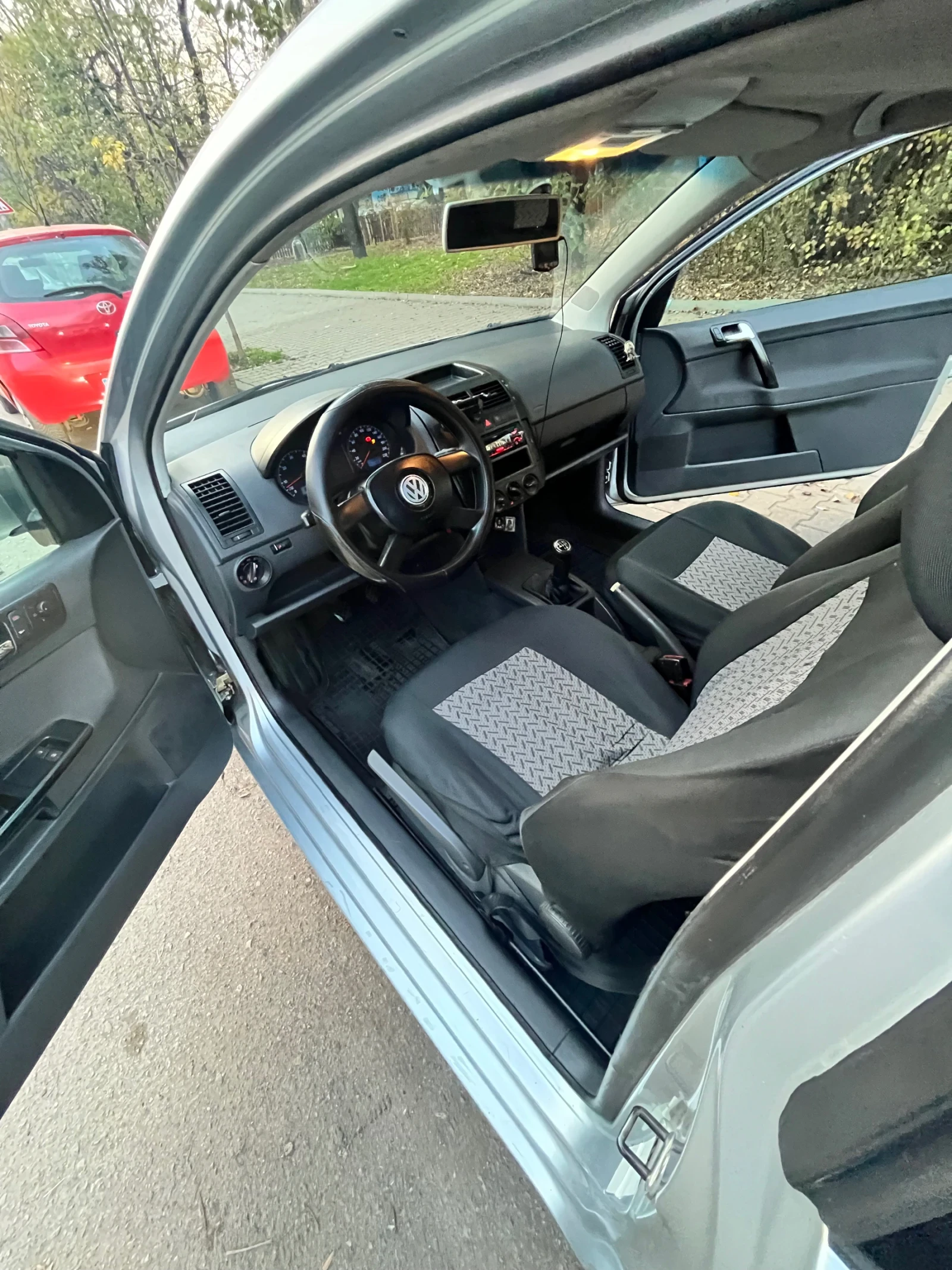 VW Polo  - изображение 6