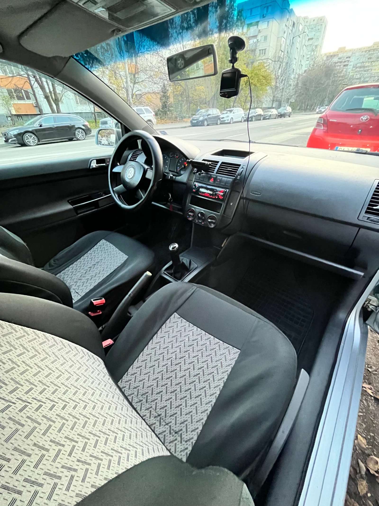 VW Polo  - изображение 8