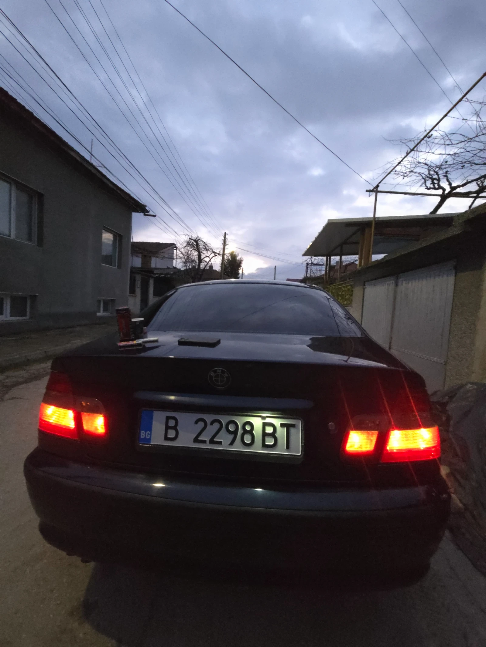 BMW 330  - изображение 7