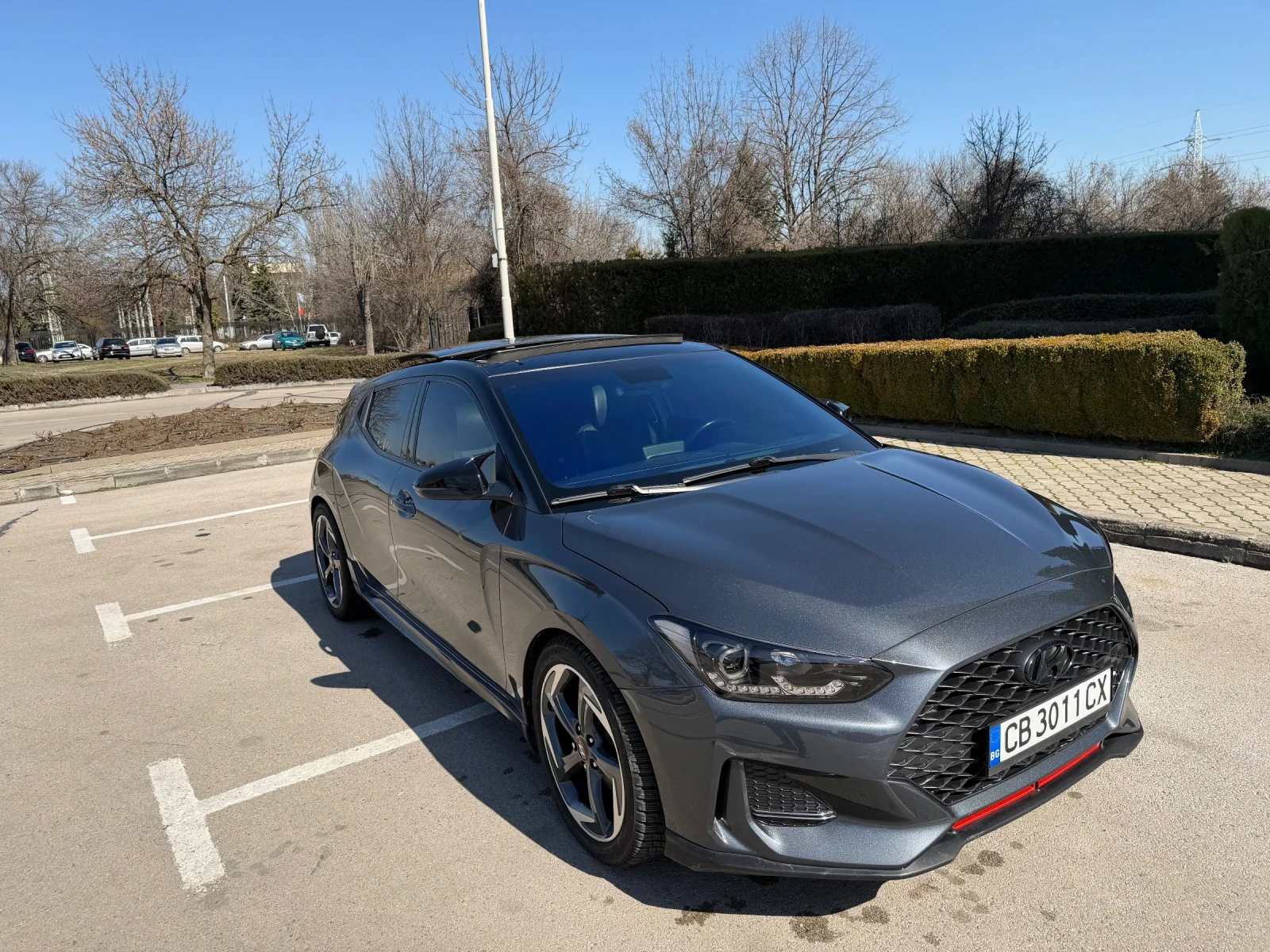 Hyundai Veloster , снимка 6 - Автомобили и джипове - 53904347