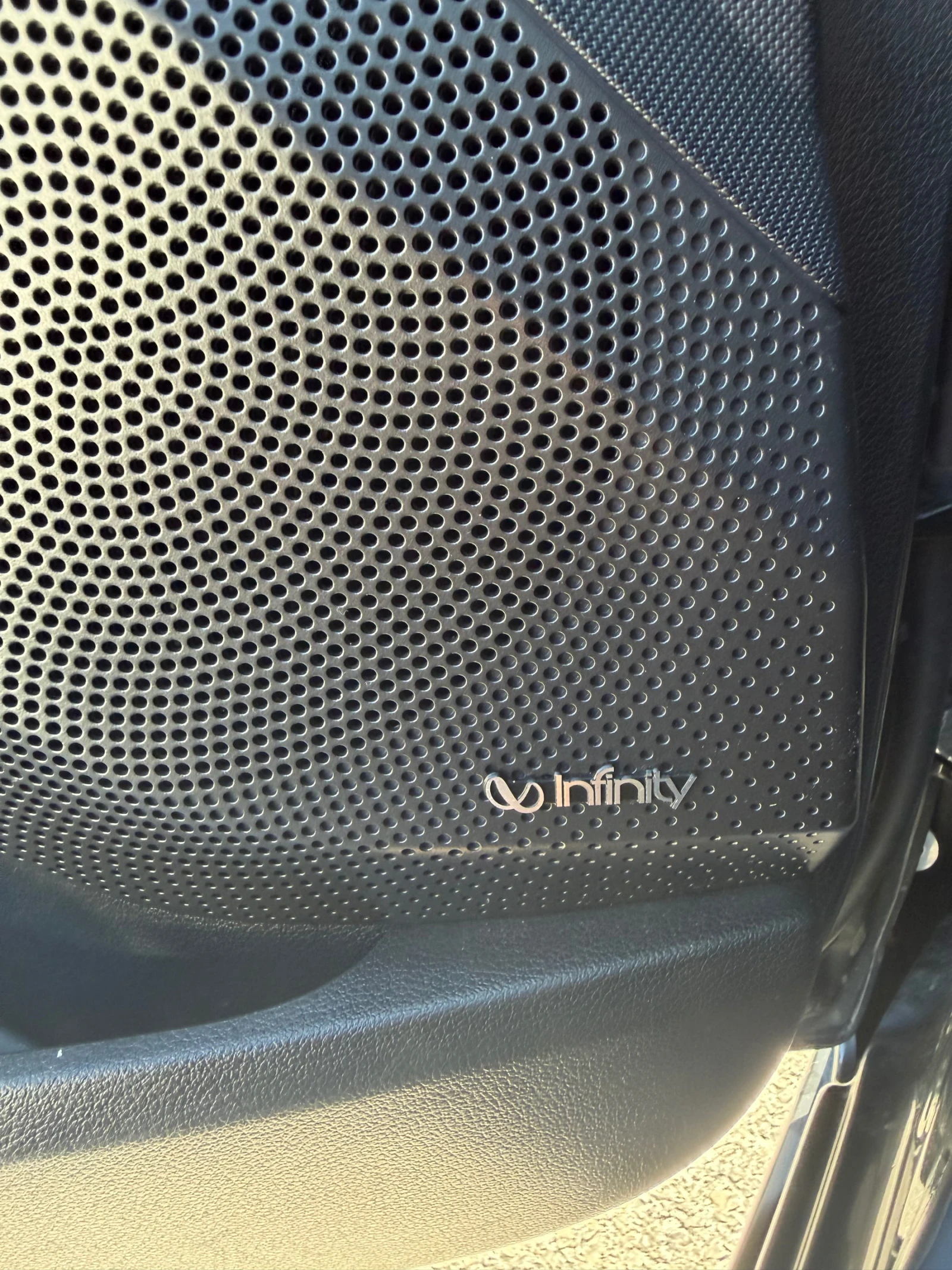 Hyundai Veloster , снимка 17 - Автомобили и джипове - 53904347