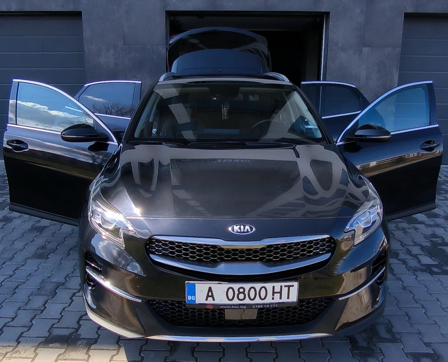 Kia XCeed, снимка 2 - Автомобили и джипове - 54129510