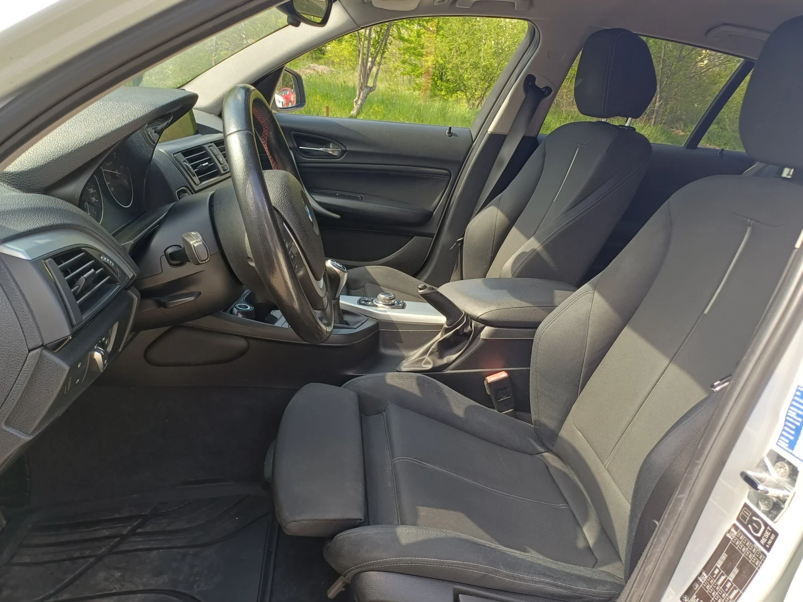 BMW 118 2.0 D SPORT, снимка 8 - Автомобили и джипове - 54204524
