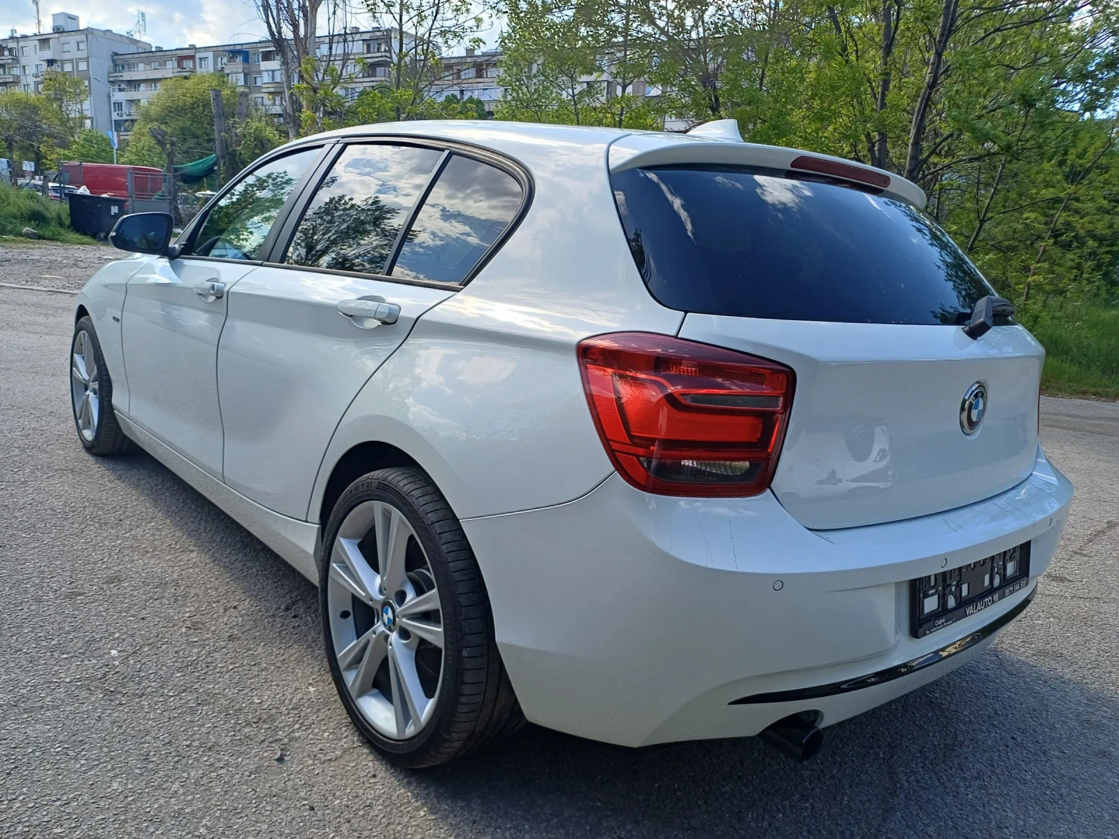 BMW 118 2.0 D SPORT, снимка 6 - Автомобили и джипове - 54204524