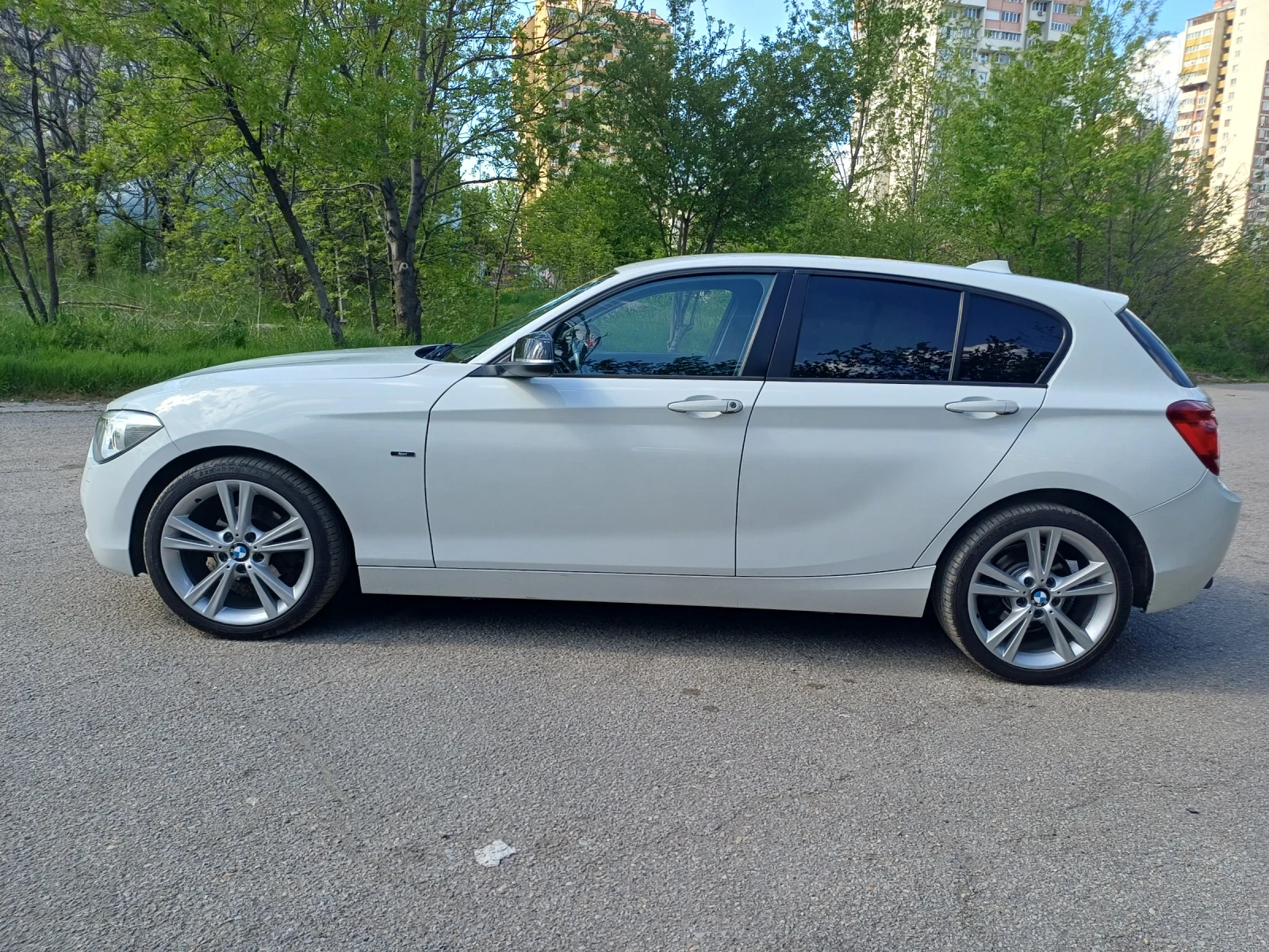 BMW 118 2.0 D SPORT, снимка 7 - Автомобили и джипове - 54204524