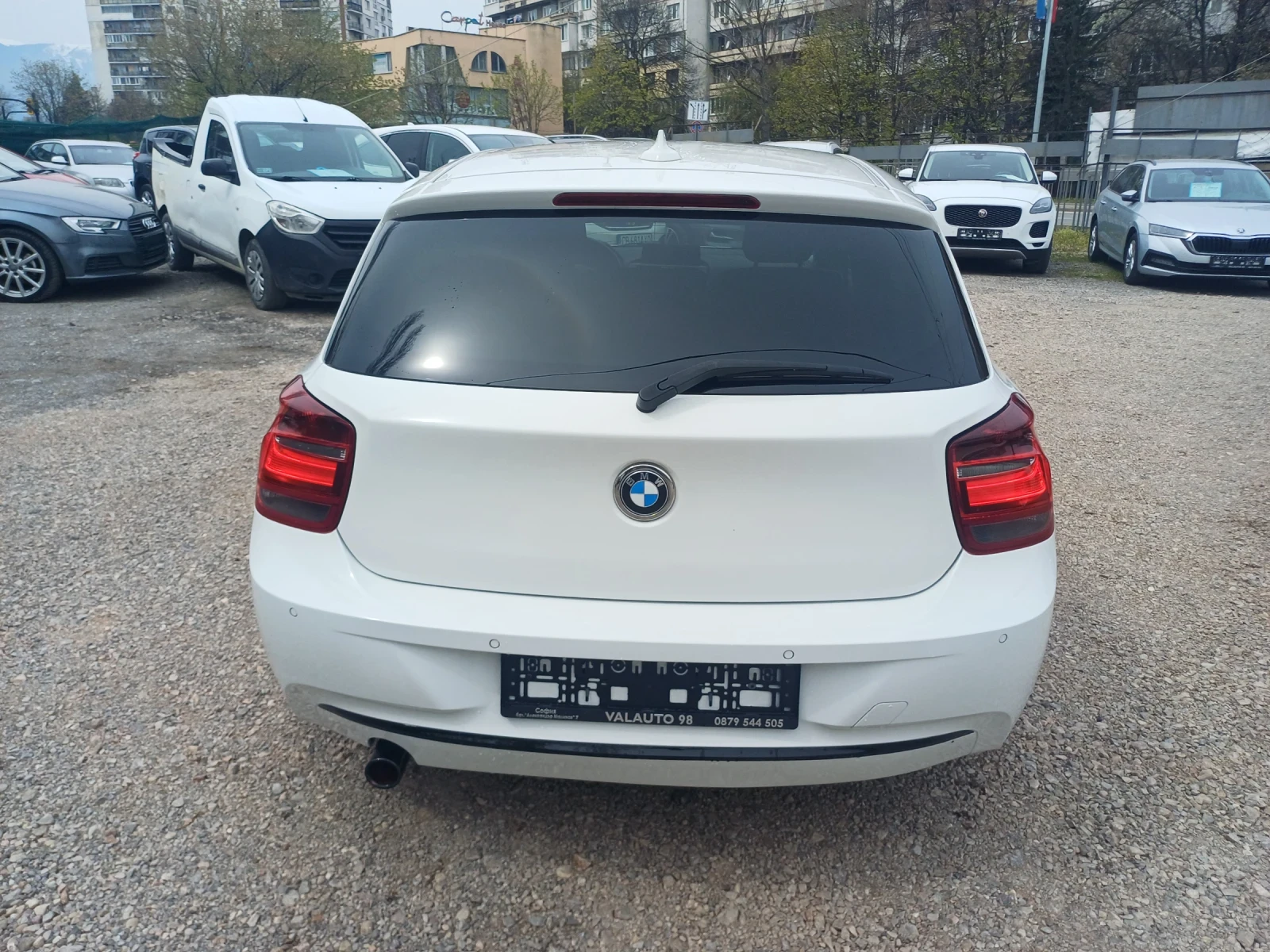 BMW 118 2.0 D SPORT, снимка 6 - Автомобили и джипове - 54204524