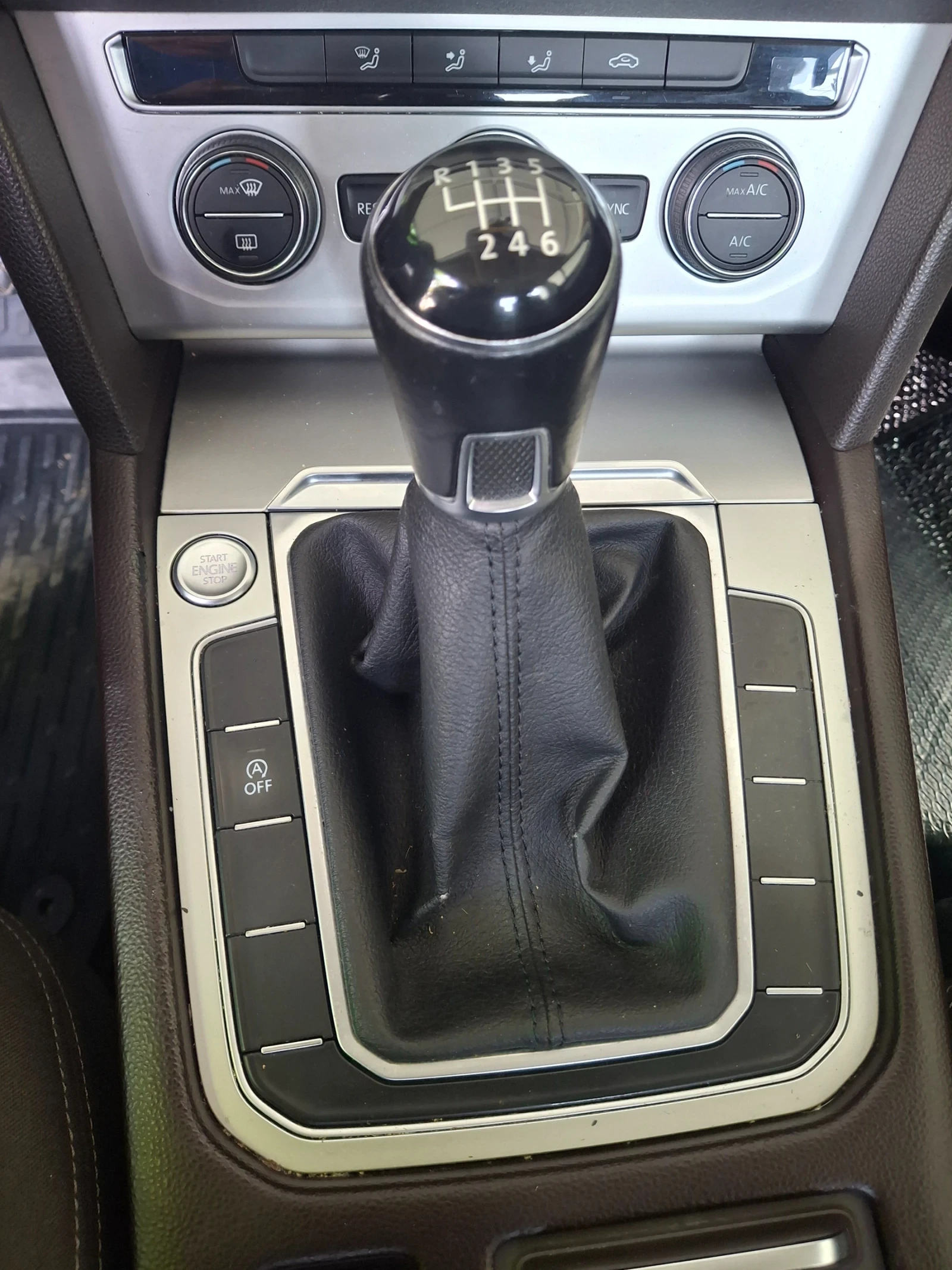VW Passat, снимка 8 - Автомобили и джипове - 54585224