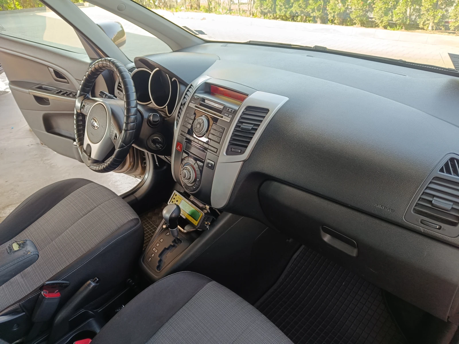 Kia Venga, снимка 7 - Автомобили и джипове - 55155837