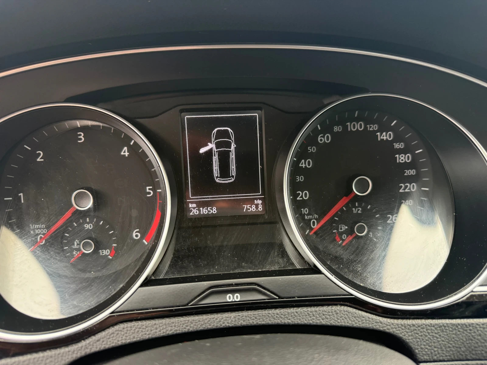 VW Passat Автоматик, снимка 11 - Автомобили и джипове - 55435102