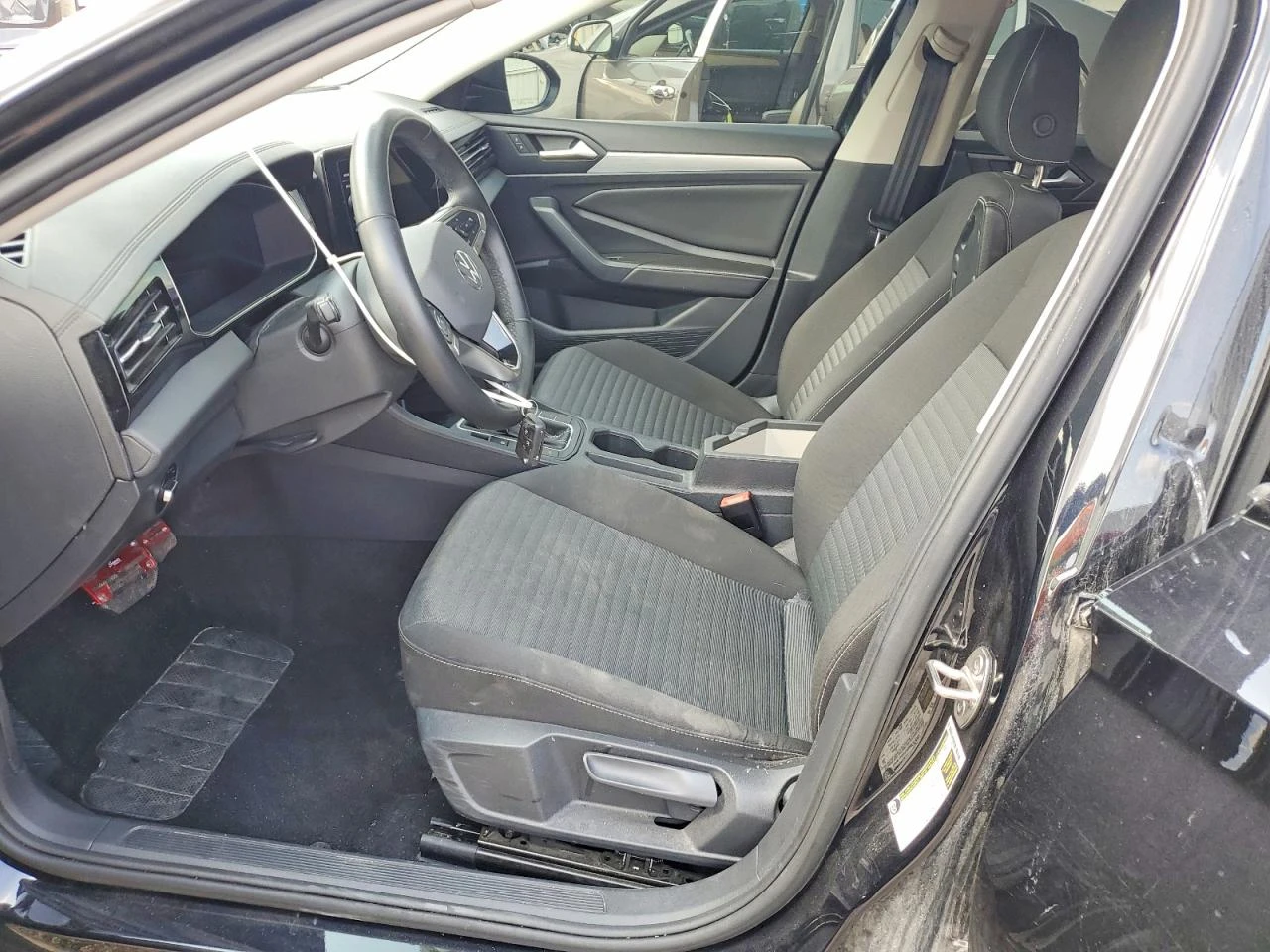 VW Jetta 1.5l Volkswagen S, снимка 7 - Автомобили и джипове - 55893037