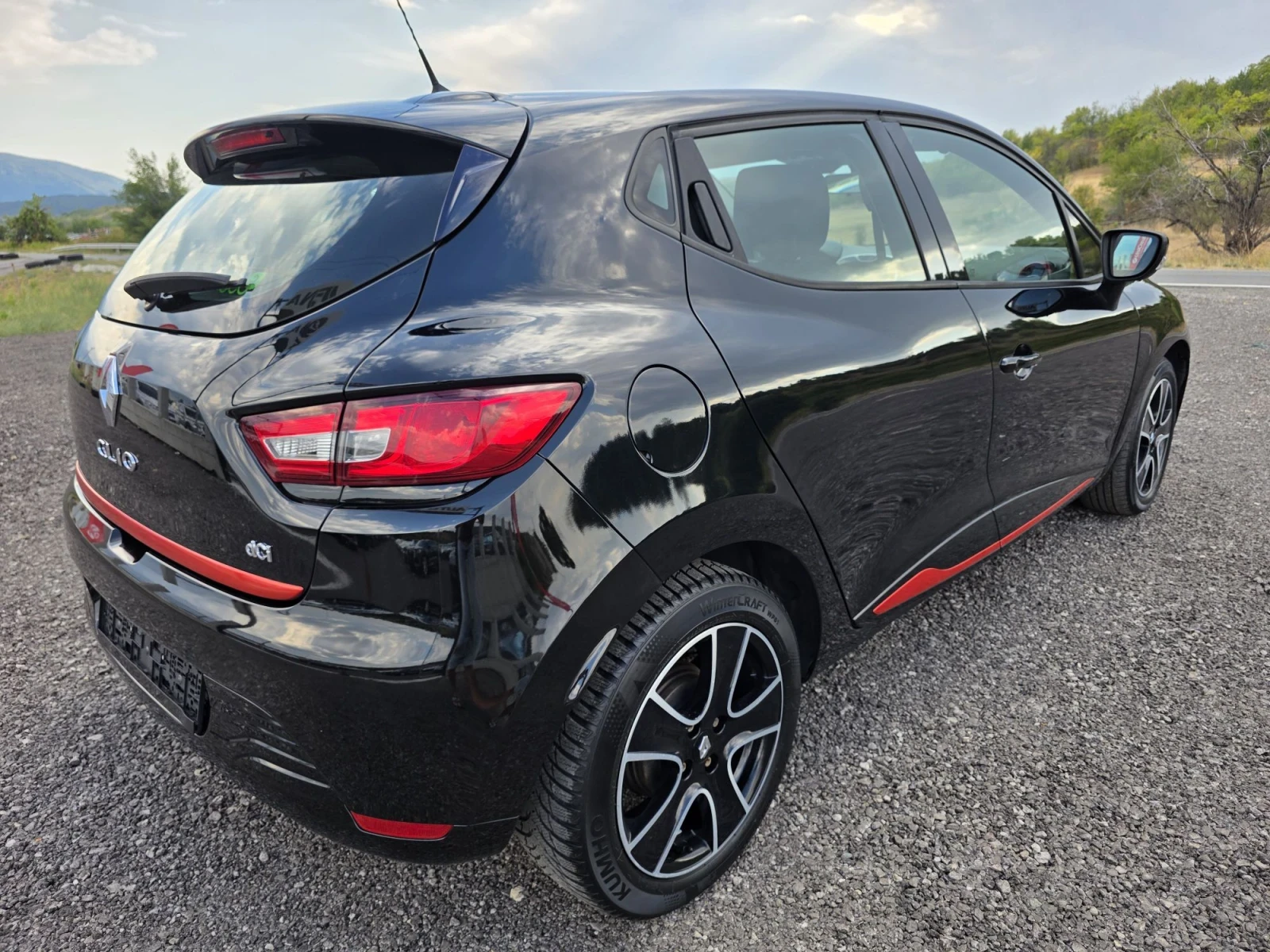 Renault Clio Обслужен/Нави/Euro6b, снимка 4 - Автомобили и джипове - 56049805