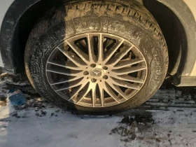 Mercedes-Benz GLC 300 * PANO* ПОДГРЕВИ* LANE ASSIST* CARFAX * , снимка 5 - Автомобили и джипове - 53619166