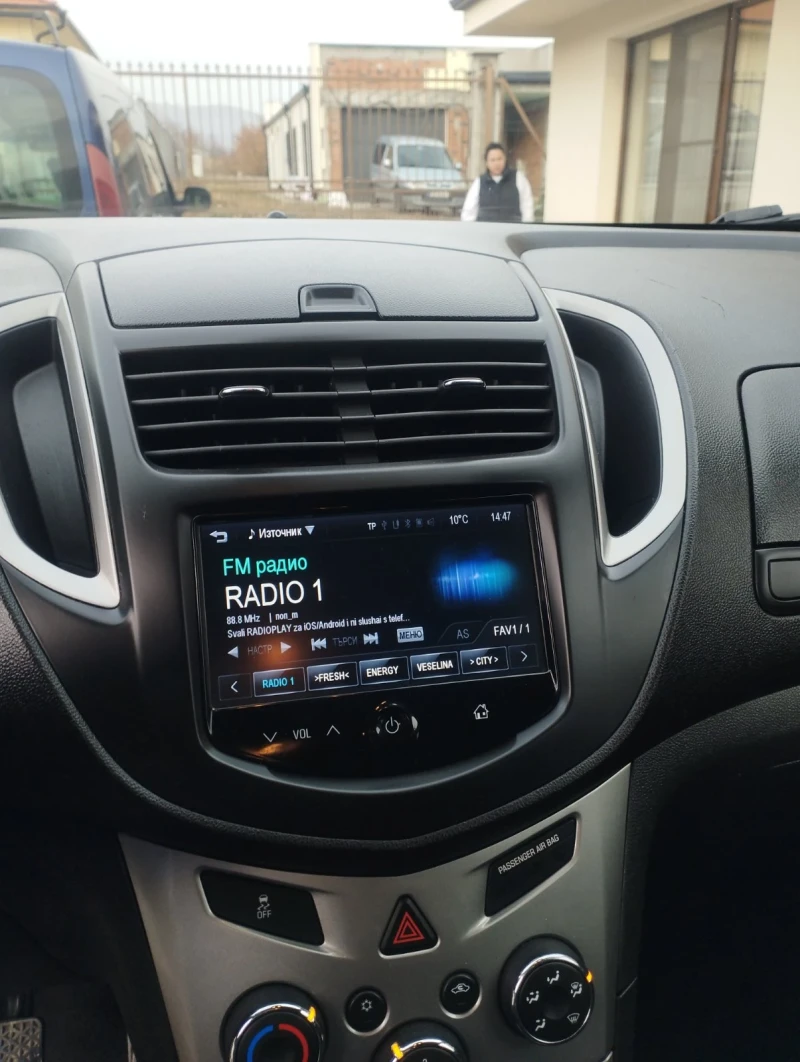 Chevrolet Trax, снимка 8 - Автомобили и джипове - 51502460