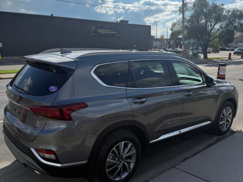 Hyundai Santa fe * АВТО КРЕДИТ* ЦЕНА ДО БГ * СЕРВИЗНА ИСТОРИЯ * , снимка 8 - Автомобили и джипове - 52436481