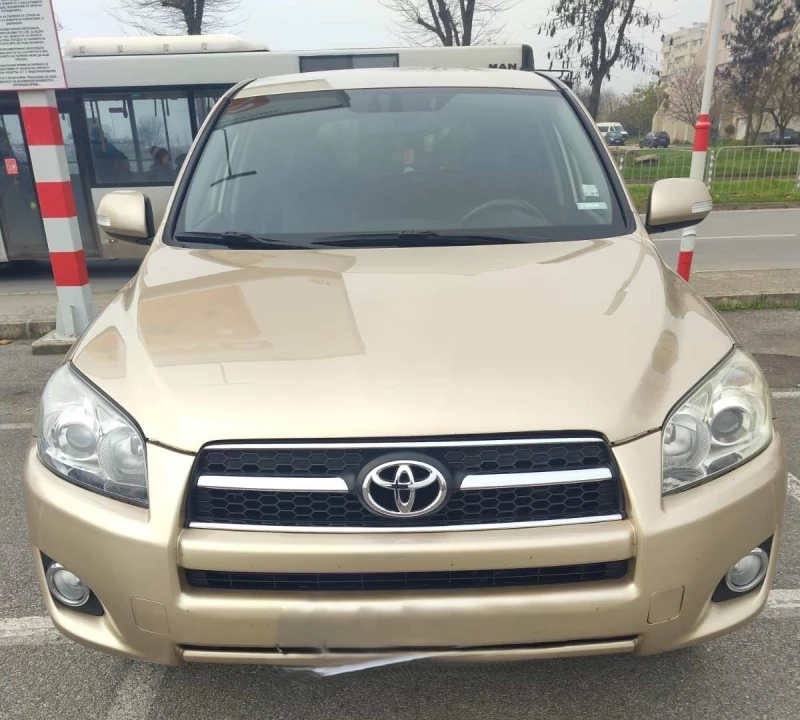 Toyota Rav4 Luxury