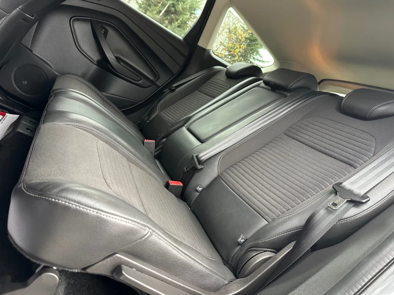 Ford Kuga 2.0 D TITANIUM * 4x4* , снимка 14 - Автомобили и джипове - 52663675