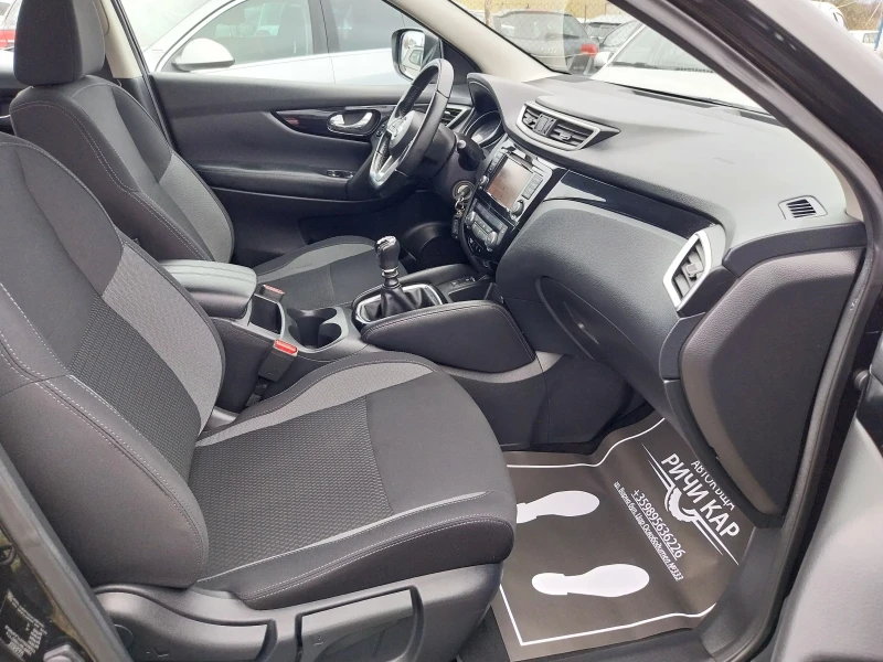 Nissan Qashqai 1.5 DCI, снимка 13 - Автомобили и джипове - 52690378