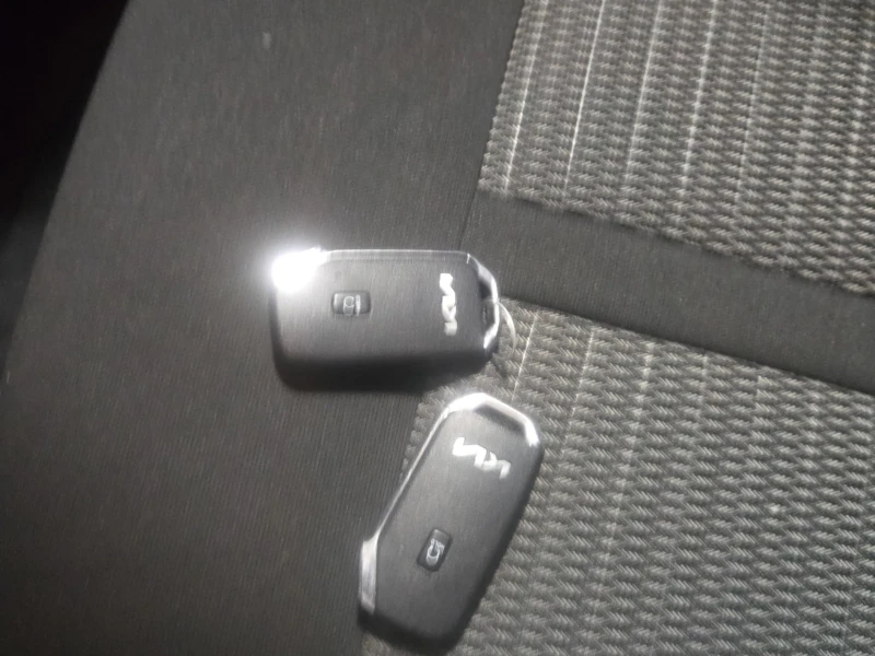 Kia Sorento LX PREMIUM * * CARFAX * * АВТО КРЕДИТ * * , снимка 12 - Автомобили и джипове - 53187135