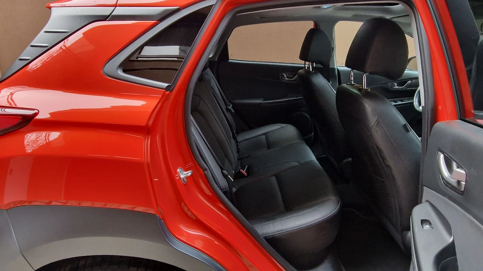 Hyundai Kona 64kwh/Premium/SOH100% - изображение 10