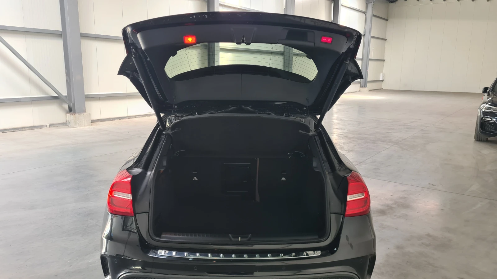 Mercedes-Benz GLA 250 SWISS.4-MATIK - изображение 9