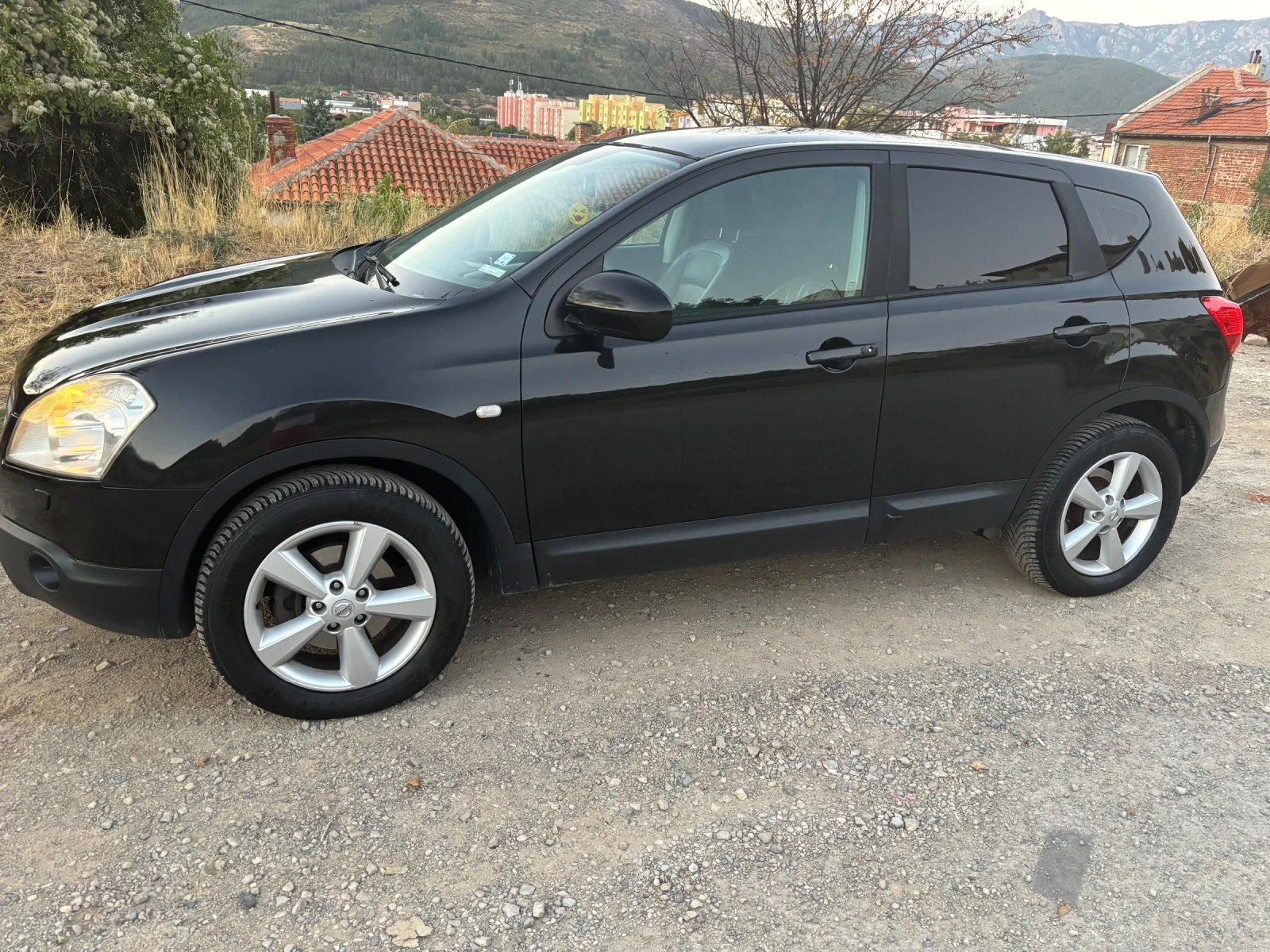 Nissan Qashqai 2.0 D - изображение 2