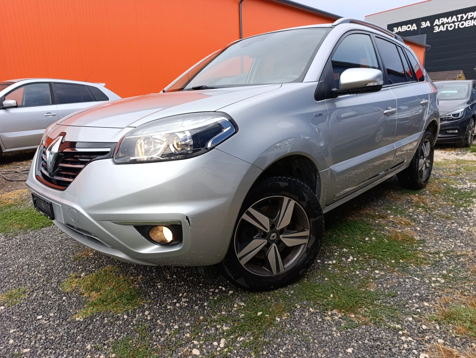 Renault Koleos 2.5i АВТОМАТИК - изображение 2