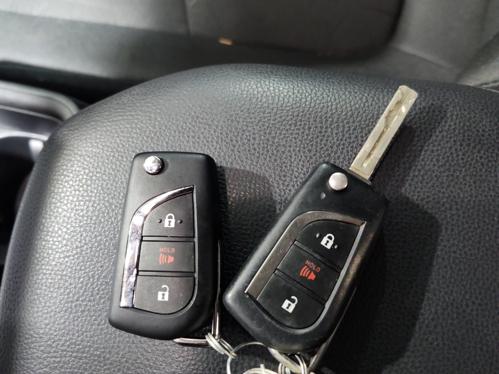 Toyota Rav4 LE| 2.5L| 4X4| CARFAX| 2 ����� | Mobile.bg � ����������� 13