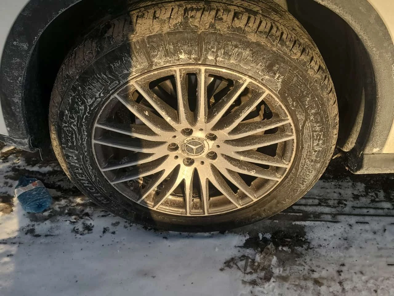 Mercedes-Benz GLC 300 * PANO* ПОДГРЕВИ* LANE ASSIST* CARFAX *  - изображение 5