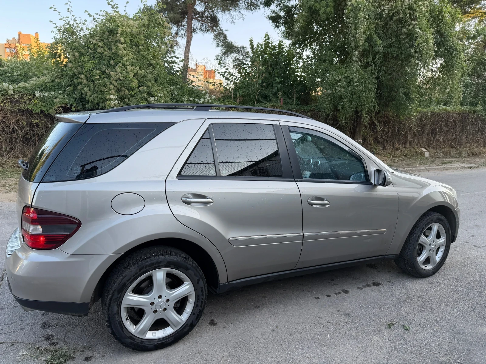 Mercedes-Benz ML 350, снимка 10 - Автомобили и джипове - 55363840